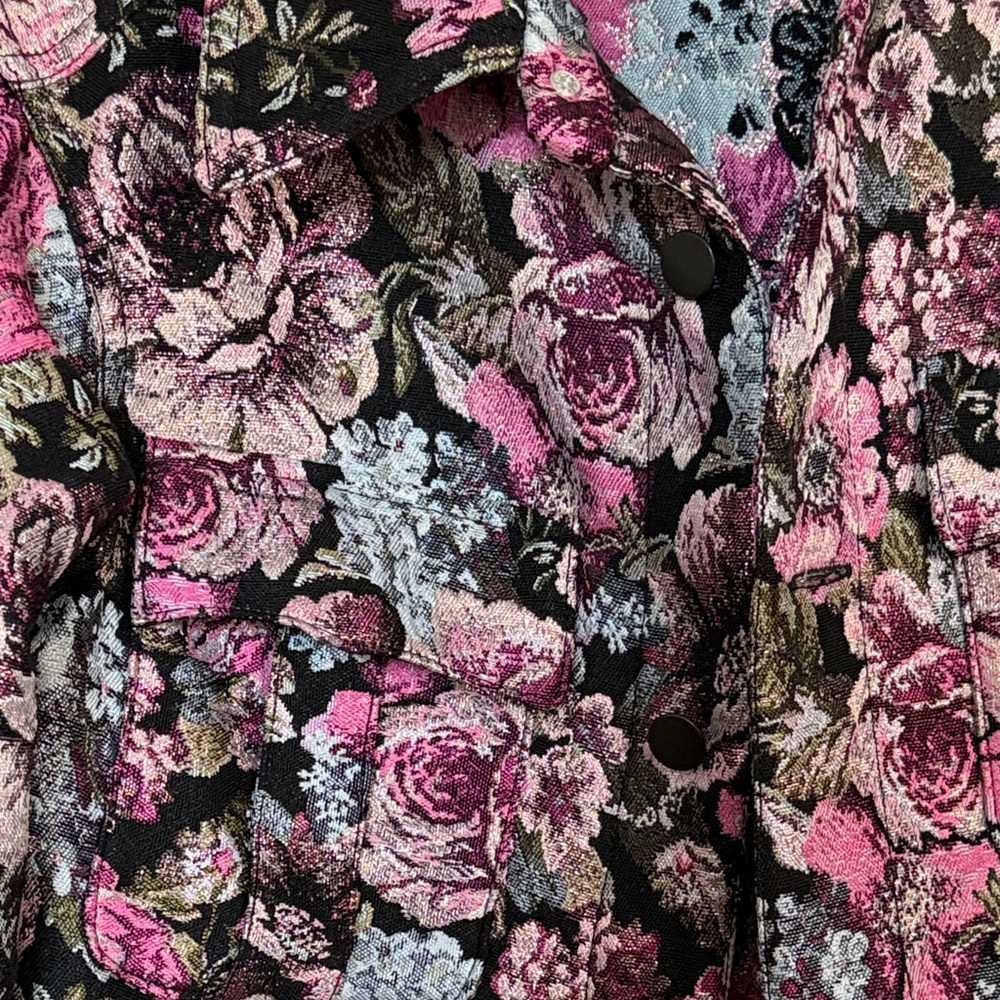 Floral Cropped Jacket - Picture 4 of 5